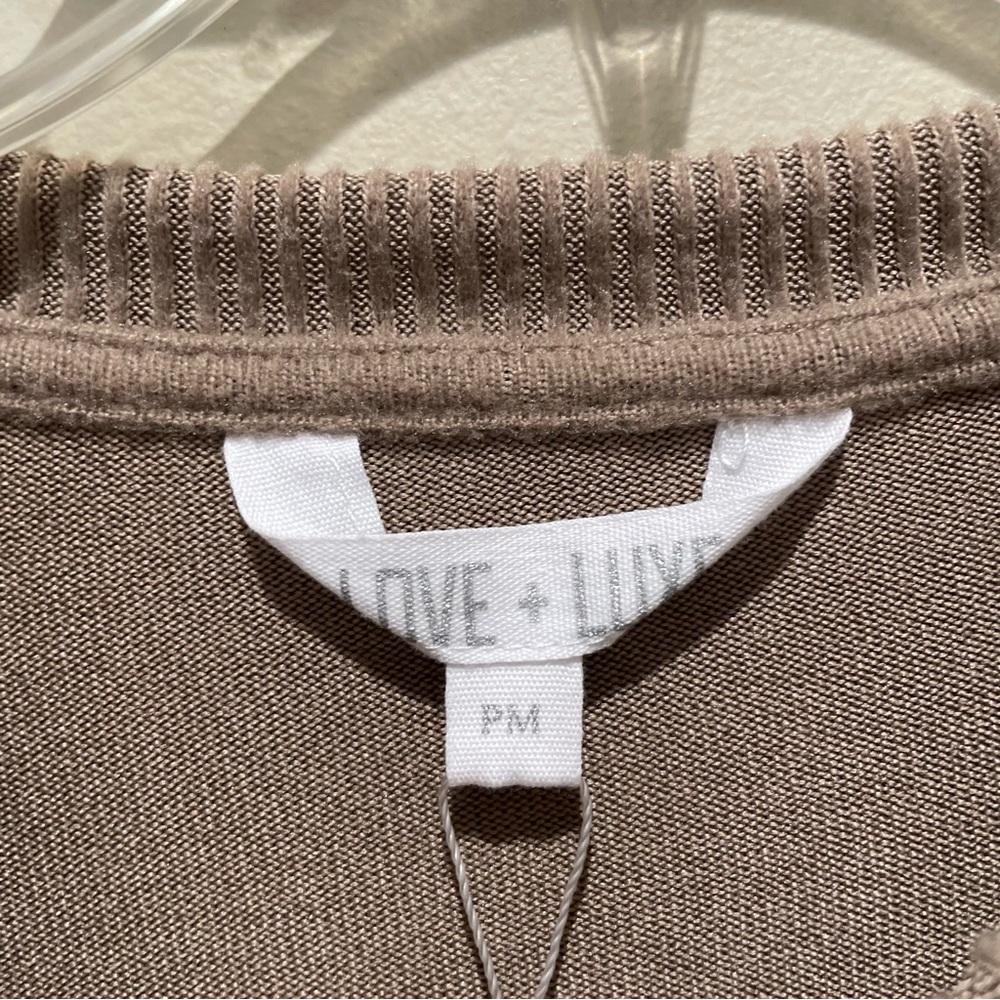 Relaxed Wide-Leg Knit Pants Set in Taupe with White Trim - Picture 10 of 12